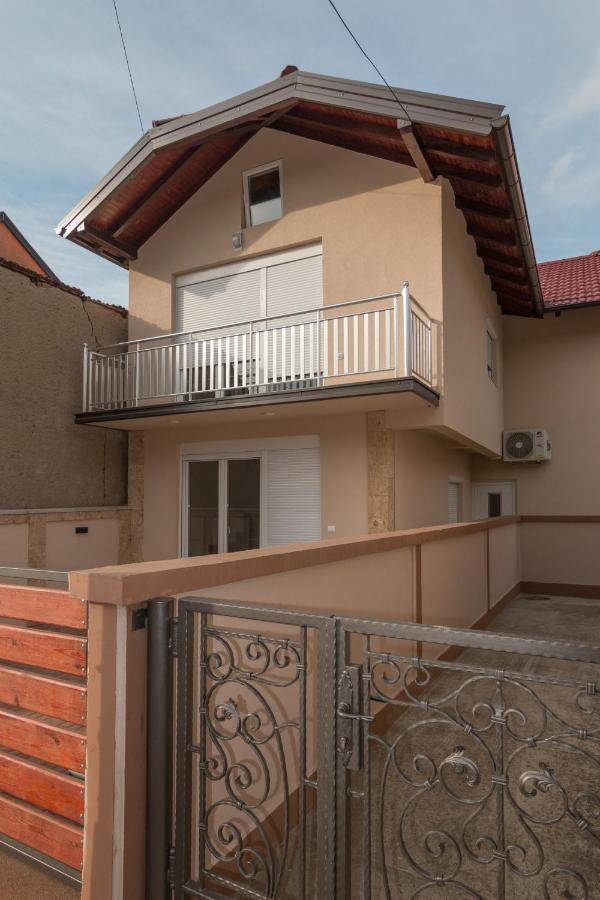 Apartment Lili Bajina Basta Esterno foto